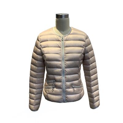 China Anti-Shrink Women's Winter Windproof Lightweight Padded Jacket With Elastic Rope Cuffs for sale