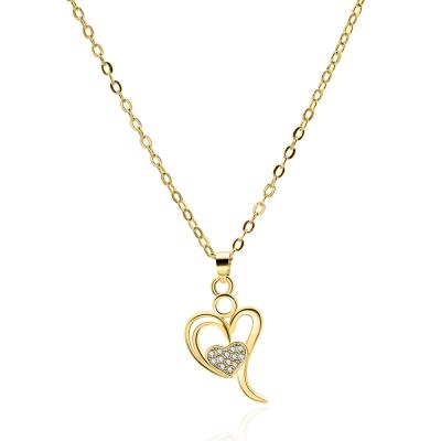 China FASHIONABLE New Arrivals Mothers Day Gifts Cubic Zirconia Jewelry 18k Gold Plated Three Hearts Necklace For Girlfriend for sale