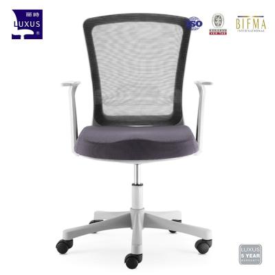 China Other Modern Adjustable Swivel Staff Soft Fabric Chair Office With Wheels for sale