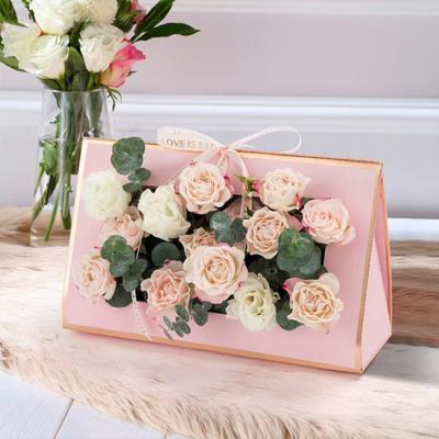 China Recycled Materials Mini Collapsible Flower Box Packaging Wedding Mom Gifts Flower Bag Box for sale