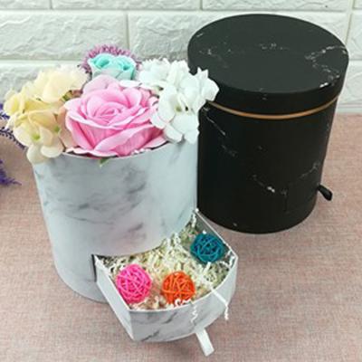 China Recycled Materials Round Shape Florist Gift Packing Box Include Drawer Party Packing Box Valentine's Day Gift for sale