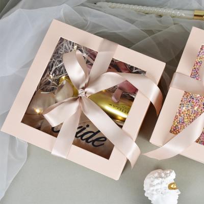 China High-end Recycled Materials Flower Fruit Gift Box Love Box Valentine's Day Creative Square Envelope Birthday Gift Box for sale