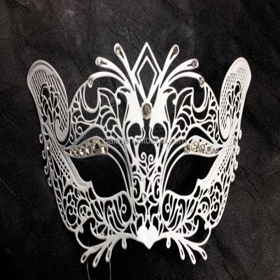 China Women Metal Cat Masquerade Mask Laser Cut Black Venetian Mask for sale