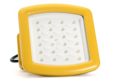 China High Lumen Iindustrial Outdoor LED Flood Light Fixtures IP68 Waterproof for sale