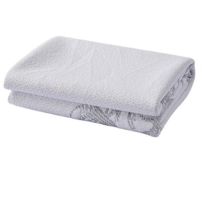 China Household Textiles Breathable Polyester Knitted Cloth Pattern Mattress Cloth Quilte Blanket for sale