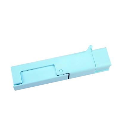 China Plastic No Touch Portable Plastic Door Handle Opener For Daily Life for sale