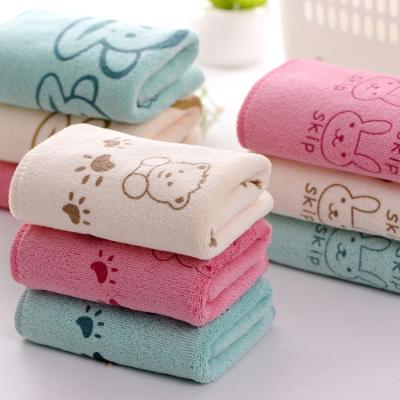 China Factory Price Hypoallergenic Fashionable Style Kids Gift Towel Skin Care Baby Promotional Face Towel For Children for sale