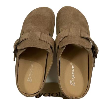 China Damping 2022 Brown Tide Brand Retro Style Toe Slippers Frosted Leather Thick Leather Unique Soft Flat Sandals for sale