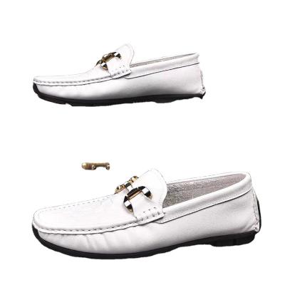 China 2022 Fashion Brand Fashion Brand Leather Slip On Shoes Fashionable Leather Shoes Soft Bottom Comfortable Casual White Damping Sports Shoes for sale