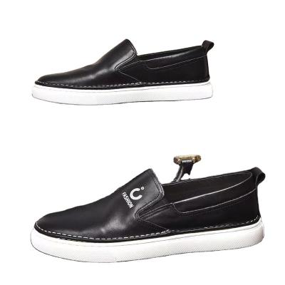 China Damping 2022 new all-match loafers small sports casual shoes white leather cap comfortable non-slip shoes for sale