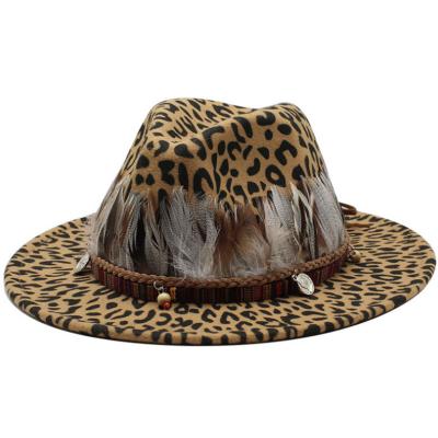 China New Image Trend Unisex Flat Brim Wool Felt Jazz Felted Hat Men Women Leopard Grain Feather Band Decor Flex Hat Formal Panama Hats for sale