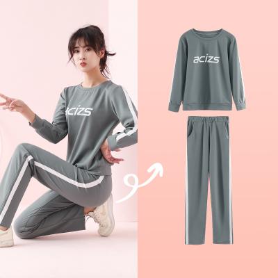 China Autumn Winter Sweatsuit Women Hooded Fashion Women Sportswear Ladies Casual Loose Sportswear Set Two Piece Set for sale