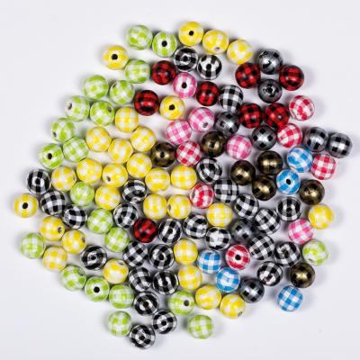 China New Product 16mm Wooden Colorful Plaid 100pcs Wooden Bead Scattered Diy Wooden Beads for sale