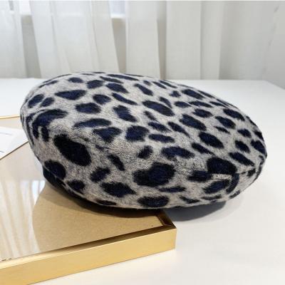 China Wholesale Woolen High Quality French Beret Leopard Print Fashoion Fashion Adjustable Beret Hat For Women for sale