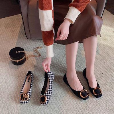 China Flat 2022 new metal temperament flat shoes low heel All-match sole soft shallow mouth soft leather for sale