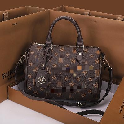 China Other 2022 New Fashion Classic Printed Handbag Women PU Leather Handbag Shoulder Messenger Bag for sale