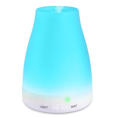 China Hot Selling LED Light Aromatherapy Humidifier Ultrasonic Air Freshener Color Changing Led Light Mini Ultrasonic Machine With Remote Control for sale