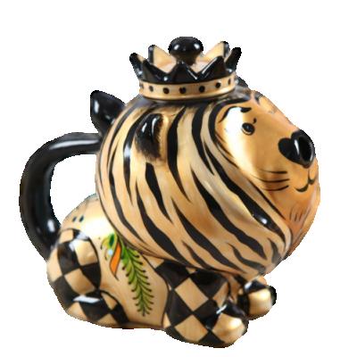 China Viable Fancy TP02 Drinkware Ceramic Teapot Set Animal Shaped Lion Teapots Wholesale For Sale for sale