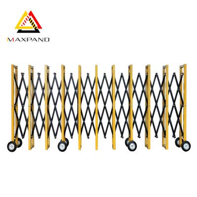 China Maxpand 5M Steel Expanding Road Barrier Movable Barrier Isolation Guardrail Construction Steel Temporary Barrier for sale