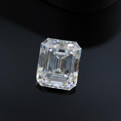 China Color Game or Fire D VVS1 Grade Octagon Shape 6x8mm Emerald Cut Moissanite Jewelry Gemstone for sale