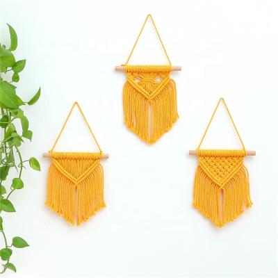 China Europe 3Pieces Handmade Woven Tapestry Tassel Wall Hanging Ornaments Mini Macrame Wall Hanging Decor for sale