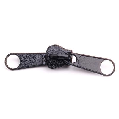 China Best Signer Zipper Puller Men s Nickel Free Nylon Sliders Custom 3# Zipper Slider for sale