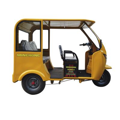 China Electric Passenger Passenger Tricycle With Enclosed Cabin 3 Wheeler Passenger Tricycle for sale