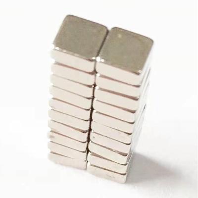 China Powerful N35 Custom Magnets | Industrial Neodymium D10x2 Bar Magnet Disc Constant N52 for sale