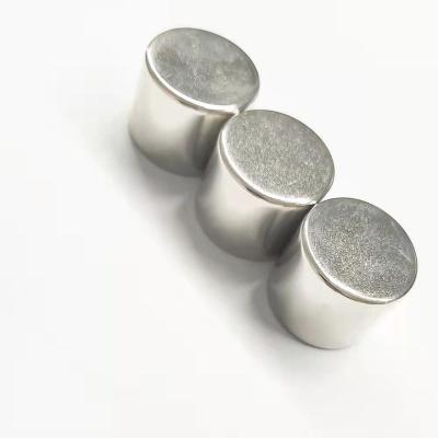 China Industrial Magnet Super Strong N35-N56 Neodymium Round Disc Magnets For Tablecloth for sale