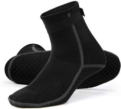 China Best Selling Lightweight 3MM Sports Neoprene Water Aqua Shoes Waterproof Swimming Surfing Diving Socks Non Slip Beach Swimming Socks for sale