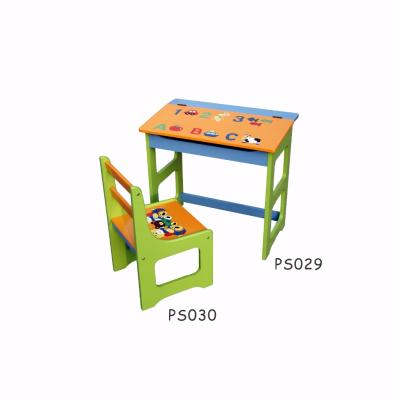 China Kindergarten Kids Furniture Eco - Friendly Study Reading Kids Wooden Table Chair for sale