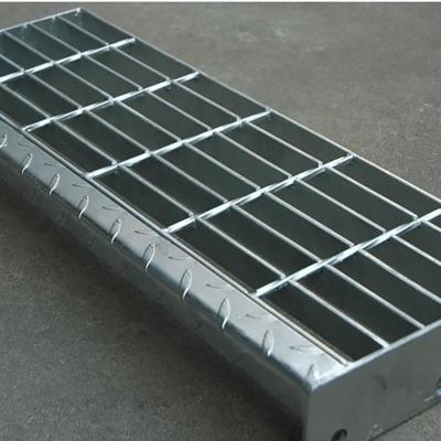 China Good Corrosion Resistance Galvanized Stair Step Board / Tread Flooring Flat Steel Grating Factory for sale