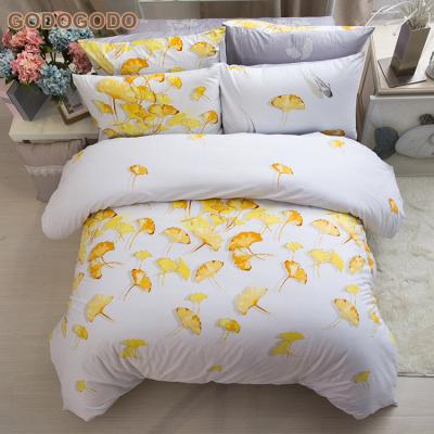 China 6 Pcs Disposable Hypoallergenic Flower Design Queen Size Comforter Bridal Bedding Sets 100% Cotton Bedding Set for sale