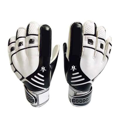 China NEW High Quality Custom Goalkeeper Gloves For Football And Soccer Training Gloves for sale