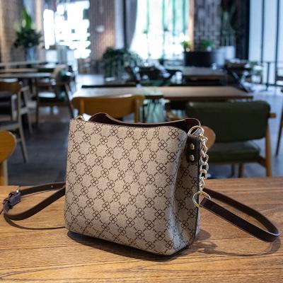 China 2021 high quality fashionable leather mommy and me famous printed fashionable handbags designer handbag shopping lady bags for sale