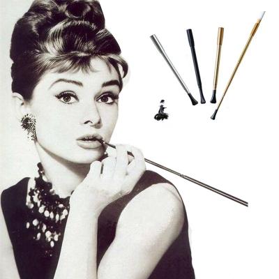 China The new modern type wholesales telescopic thin extendable long cigarette holder cigarette holder rod design men and women for sale