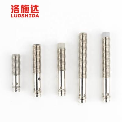 China Wireless DC 3 Pin M8 3pin Connector Type Inductive Proximity Position Sensor LUOSHIDA Sensor for sale