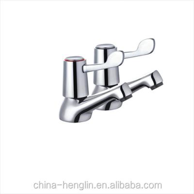 China Brass Metered Faucets Pair Basin Taps UK Hot&Cold Basin Faucet Faucets for sale