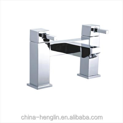 China China Supplier Bathroom Bath Filler Metered Mixer Taps Faucets for sale