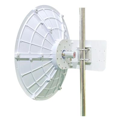 China New Outdoor High Gian 30dbi 5Ghz 4900-6500MHz Dish 5G Satellite Dish Antenna 40-70mm for sale