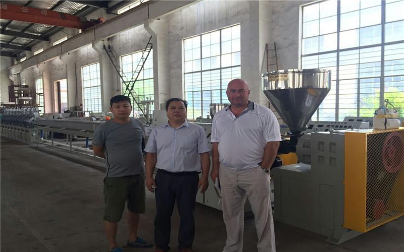 Verified China supplier - Zhangjiagang Zhmc Machinery Co.,Ltd.