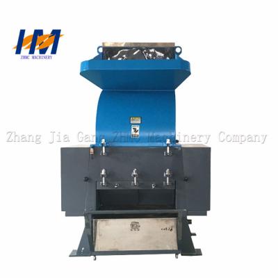 China Single Shaft Plastic Auxiliary Machine , PET Bottle Shredder Machine for sale