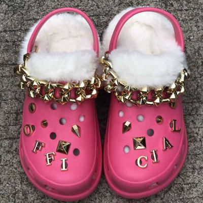 China Other Winter Shoes Plush Slippers Platform Fur Slippers Warm Garden Shoes Hairy Women's Clogs Casual Women Beach Sandals for sale