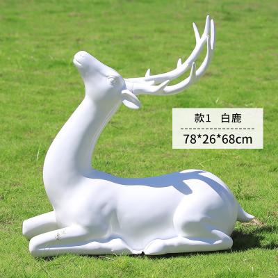 China Creative China Resin Football Figure OEM Customized Fiberglass Sculpture for sale