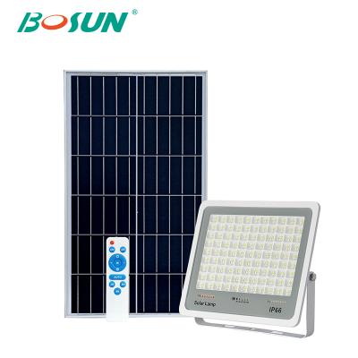 China With mono solar panel in high work efficiency > BOSUN high lumen 21% solar remote control outdoor waterproof ip65 20w 25w 30w aluminum led flood light for sale