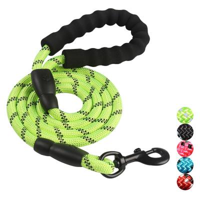 China Wholesale High Quality Strong Reflective Nylon Stocked Pet Accessories Leash Rope Dog Leash for sale