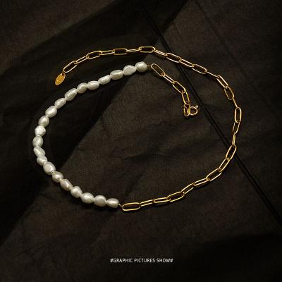 China Fashion Vanguard Design Clavicle Necklace Rice Natural Pearl Gold Necklace for sale