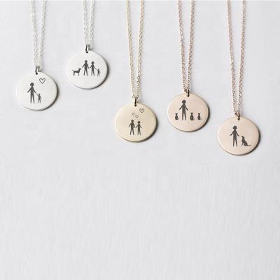 China Factory Direct Sale FASHIONABLE DIY Engraving Picture Disc Family Pendant Necklace for sale