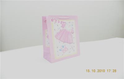 China CMYK Matt Finished Spot UV Gift Paper Bags For Toys , Craftwork , Candles , Candies for sale