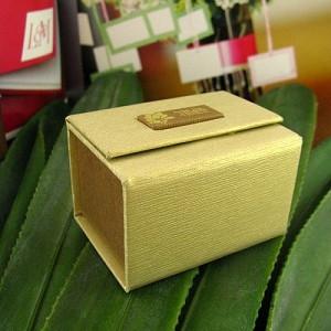 China Grey Paper Corrugated Cardboard Jewelry Packaging Box With Screen Printing for sale